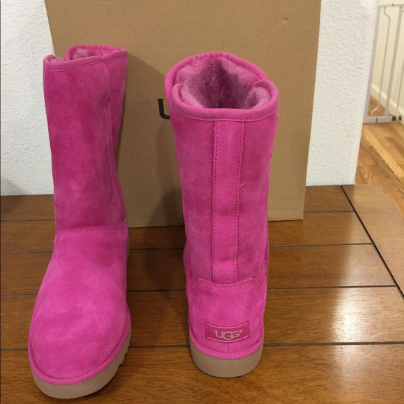 Pink UGG Boots 💥SALE 💥 - Picture 3 of 5